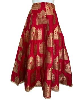 TAJ MAHAL Red Brocade Skirt woven with metallic gold thread. S